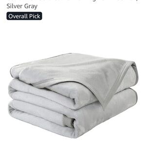 Elegant Silver Gray Throw Blanket